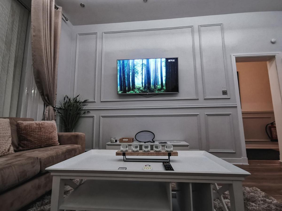 Luxurious 3 Bedroom Apartment: Heart Of Westend Глазго Екстер'єр фото
